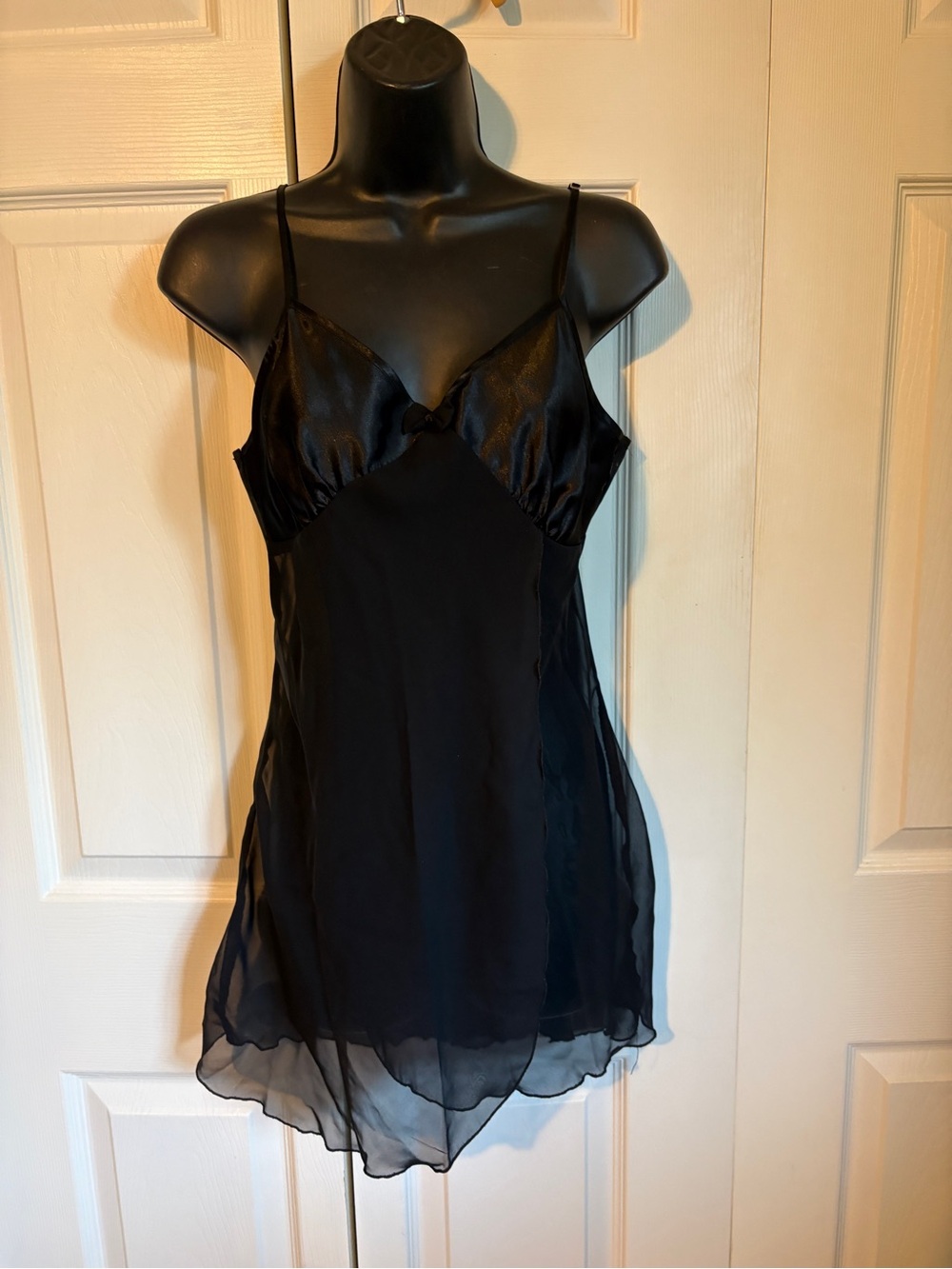 La Vie En Rose Black Satin & Chiffon Chemise